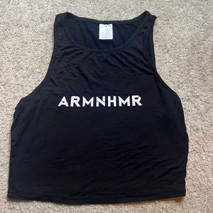 Armnhmr crop top